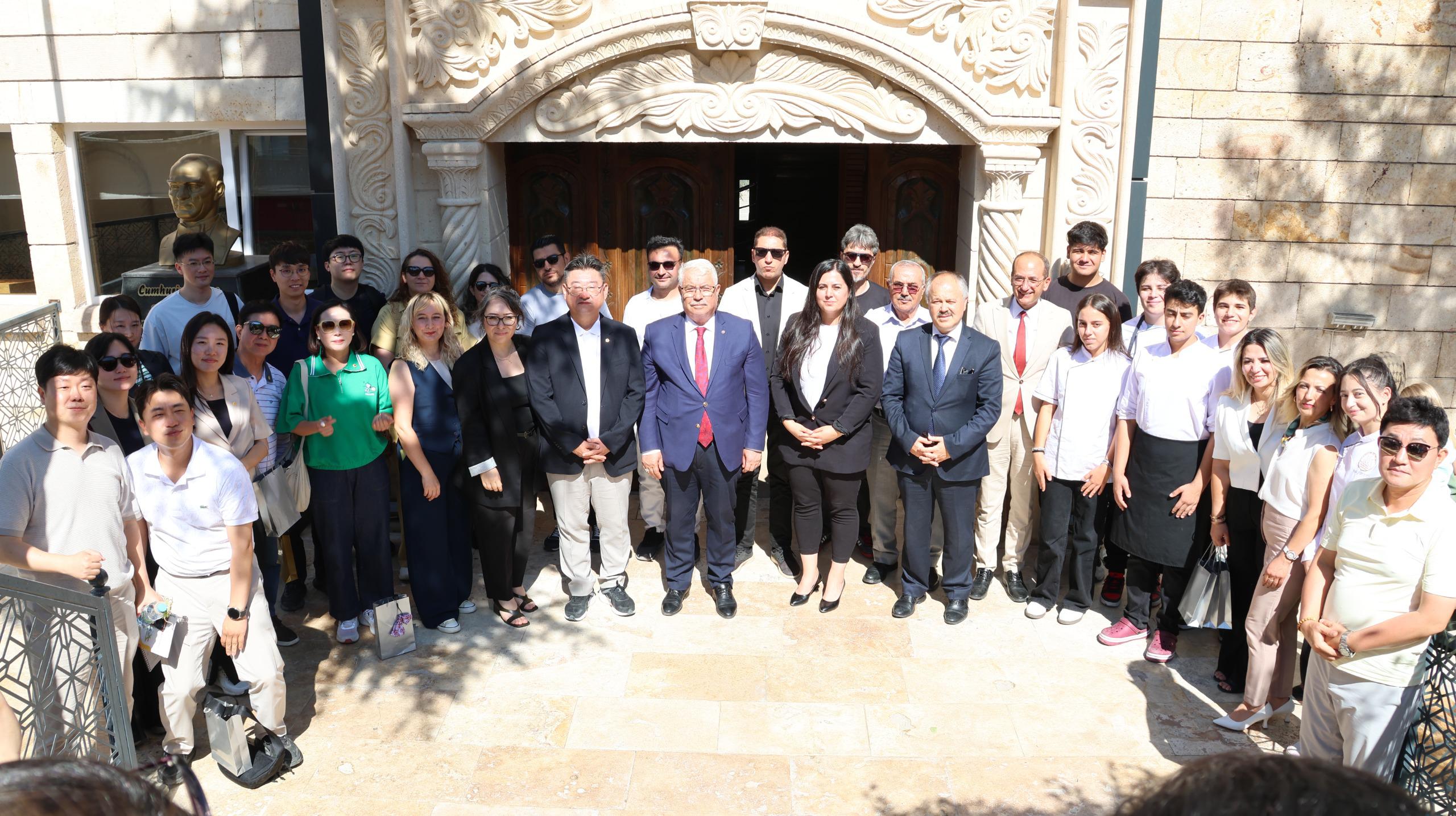 Kore Cumhuriyeti Seul Eğitim Heyetinden Türkiye'nin İlk ve Tek Gastronomi Lisesi Olan Kapadokya Alev Alatlı Gastronomi Mesleki ve Teknik Anadolu Lisesine Ziyaret